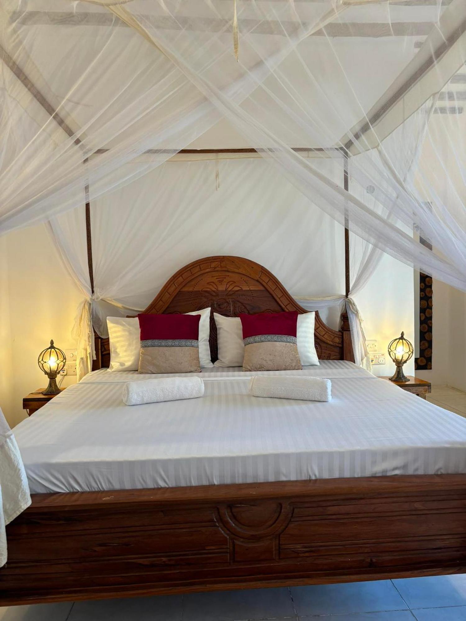 Africa Dream Bungalow Kiwengwa Hotel Кивенга Екстериор снимка