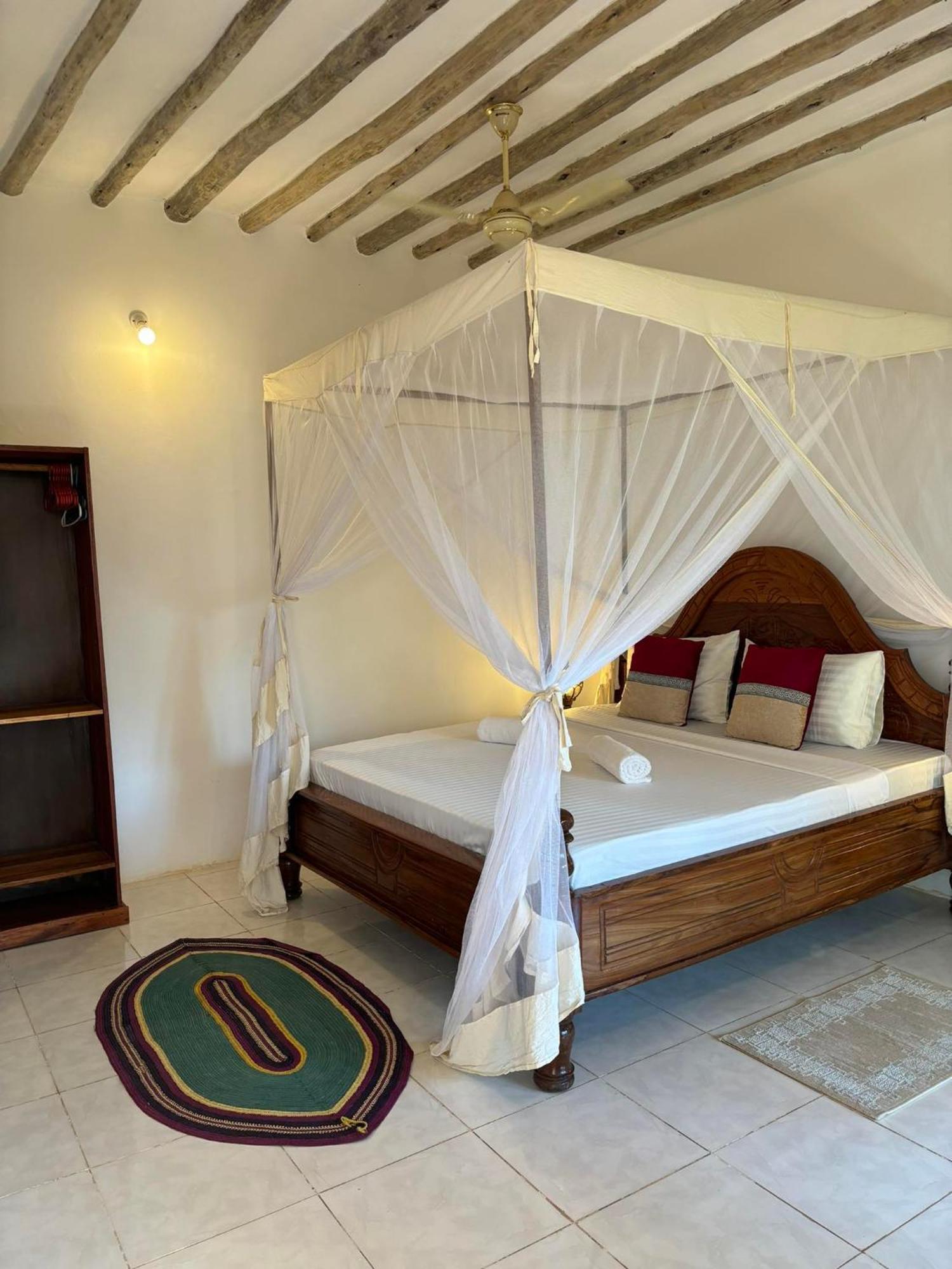 Africa Dream Bungalow Kiwengwa Hotel Кивенга Екстериор снимка