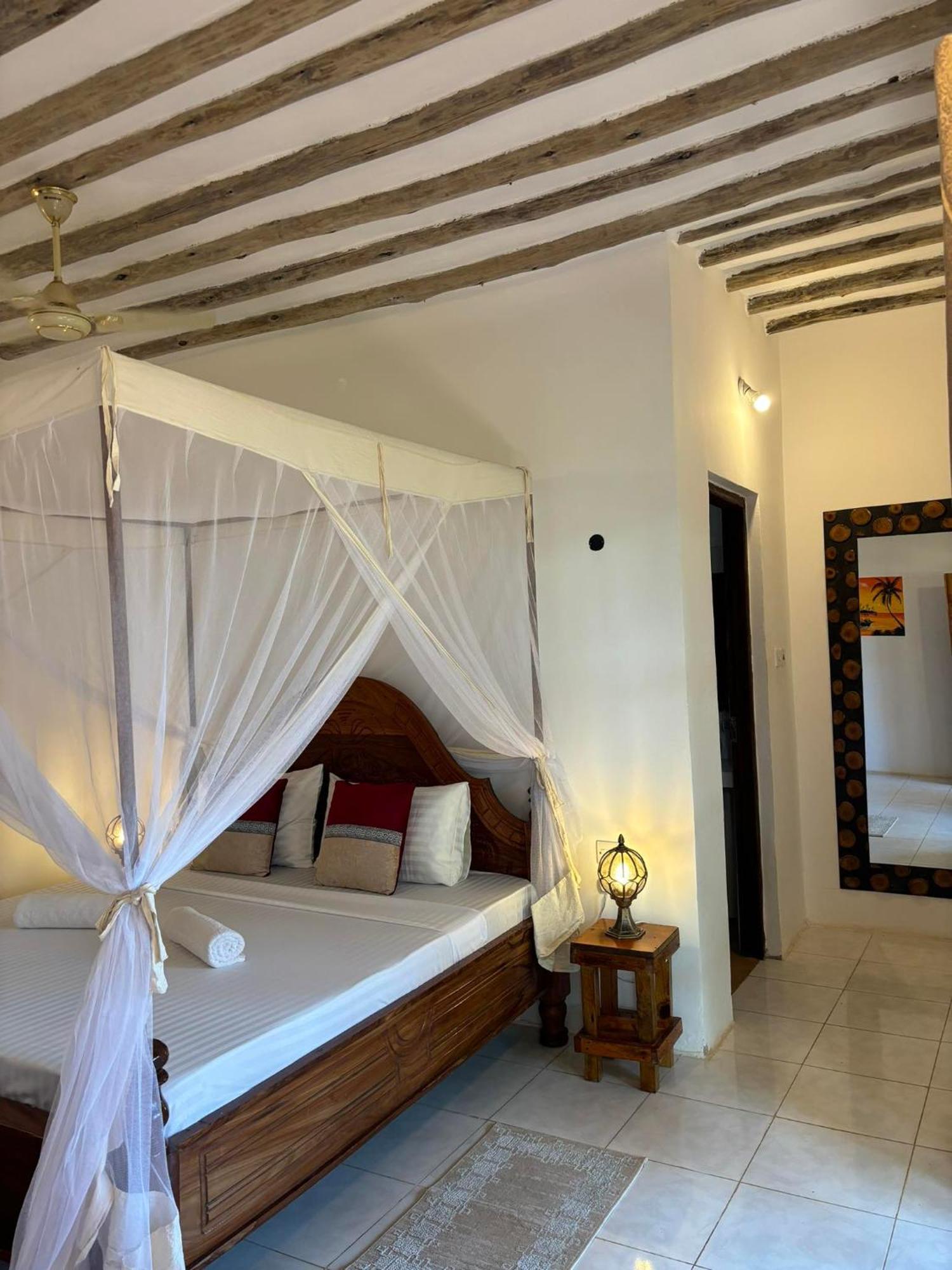 Africa Dream Bungalow Kiwengwa Hotel Кивенга Екстериор снимка