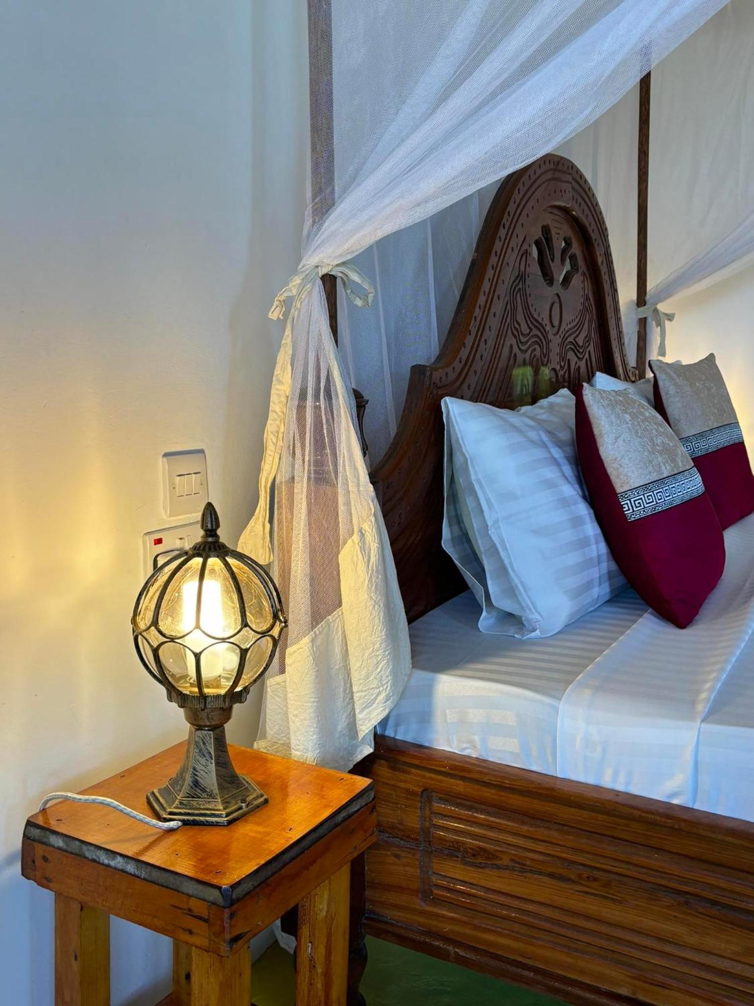 Africa Dream Bungalow Kiwengwa Hotel Кивенга Екстериор снимка