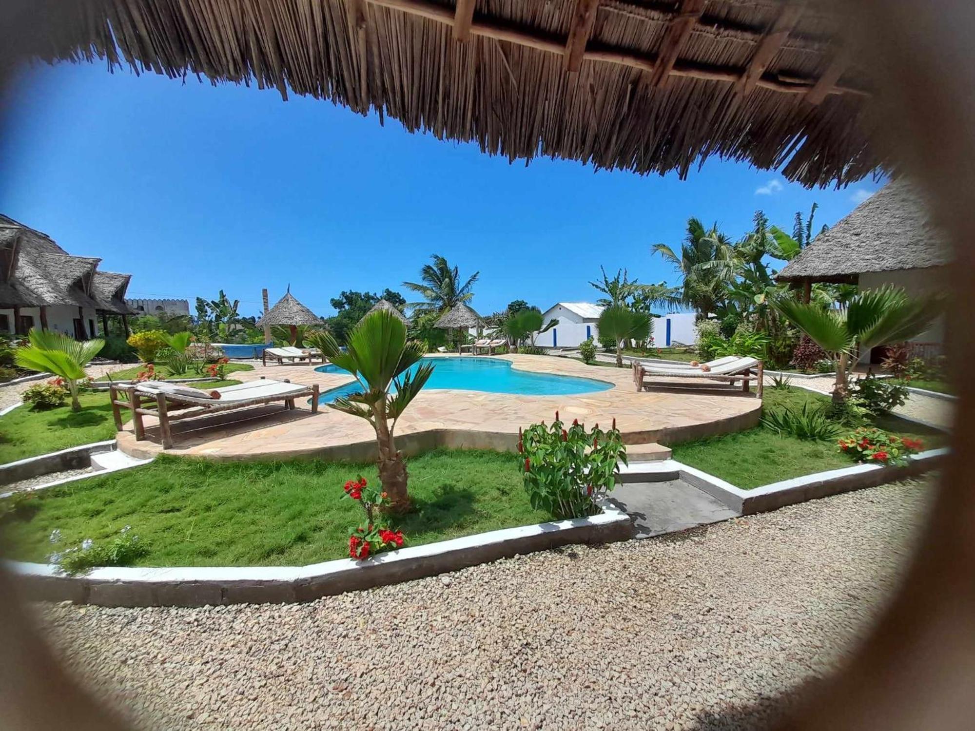 Africa Dream Bungalow Kiwengwa Hotel Кивенга Екстериор снимка