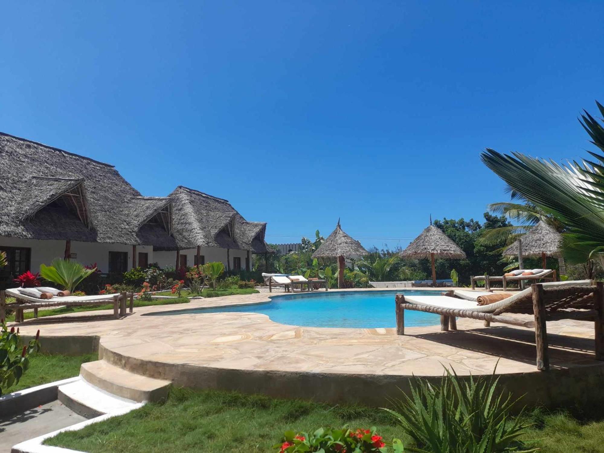 Africa Dream Bungalow Kiwengwa Hotel Кивенга Екстериор снимка