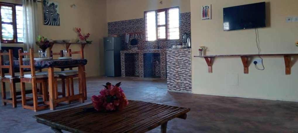 Africa Dream Bungalow Kiwengwa Hotel Кивенга Екстериор снимка