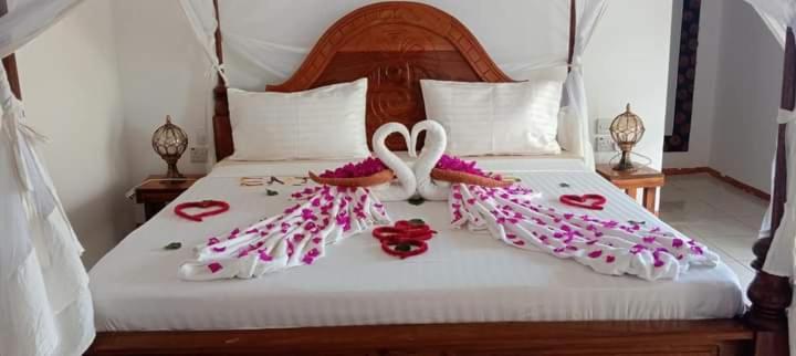 Africa Dream Bungalow Kiwengwa Hotel Кивенга Екстериор снимка
