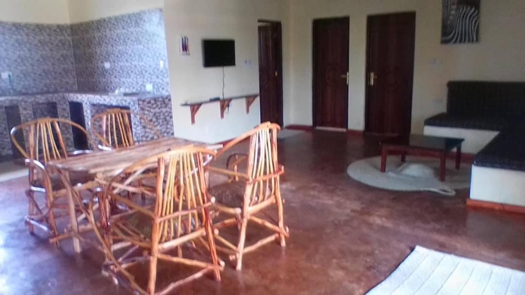 Africa Dream Bungalow Kiwengwa Hotel Кивенга Екстериор снимка